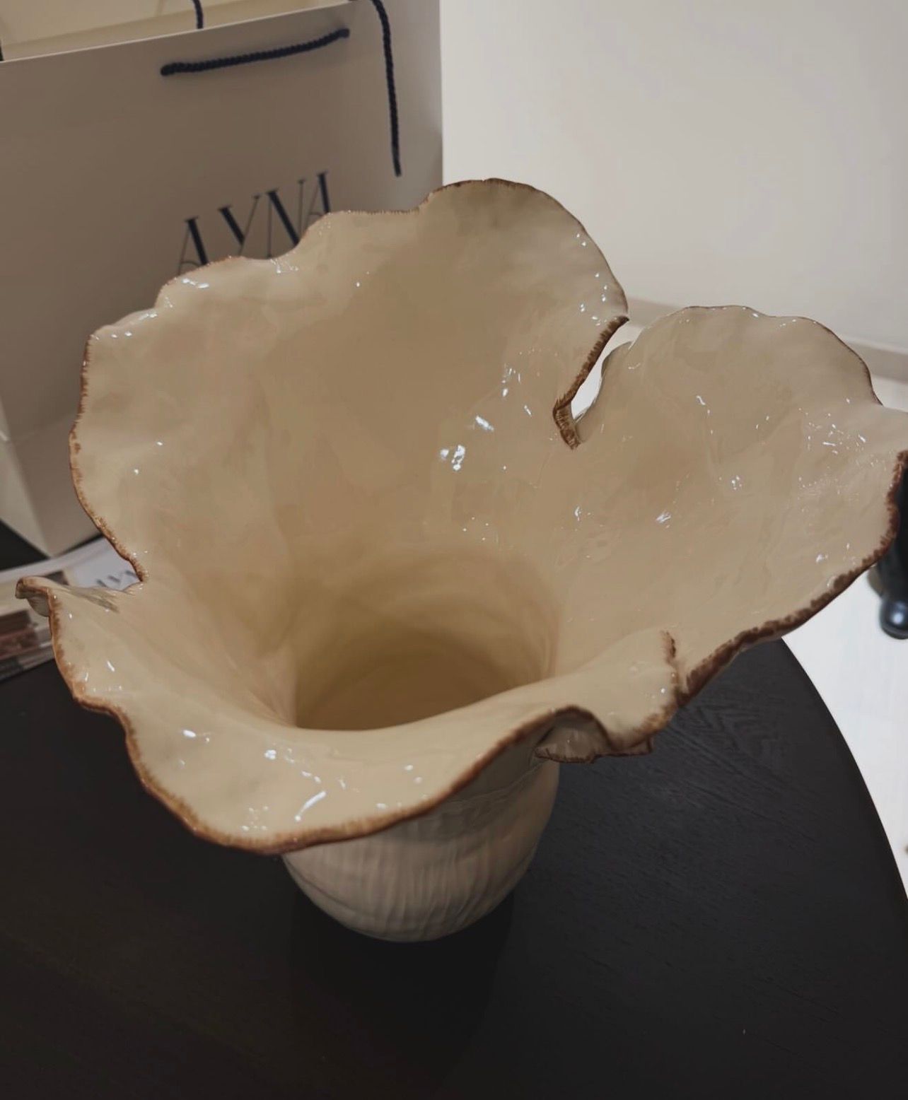 Bonie Iconic Vase — 3/3