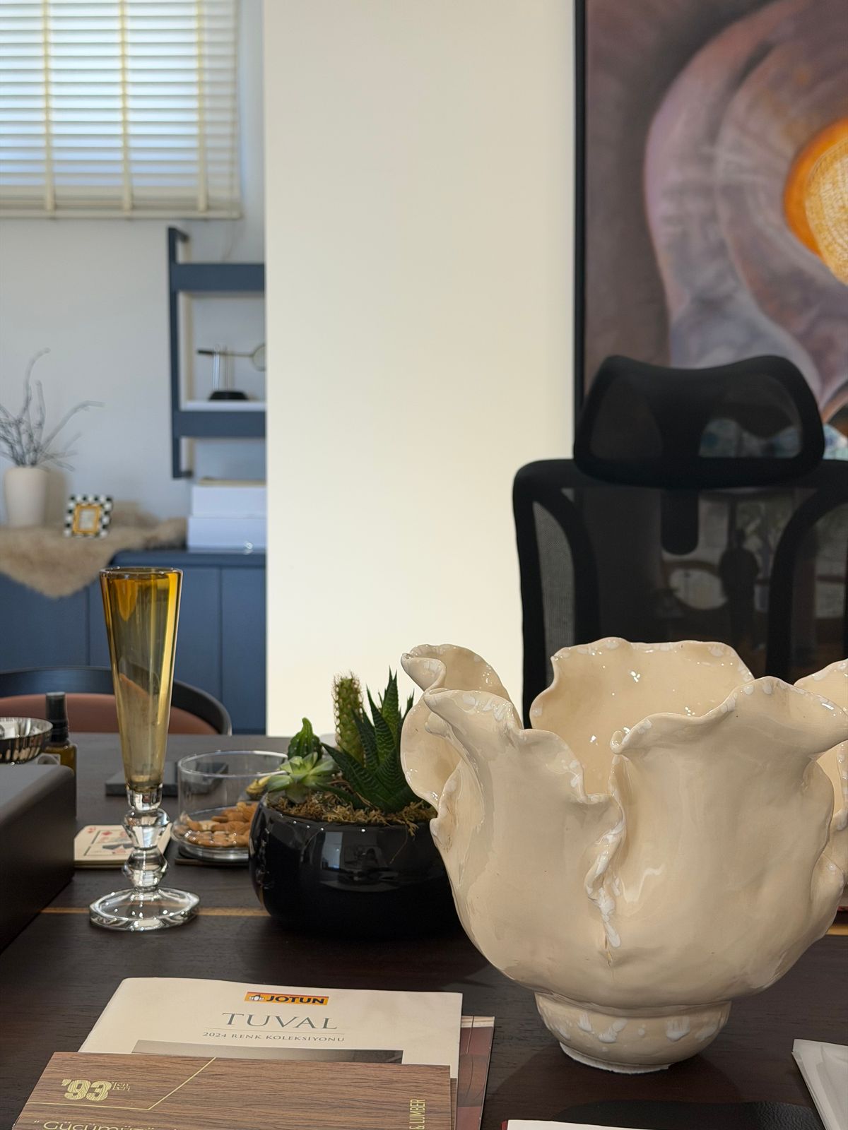 Bonie Lotus Vase — 5/5